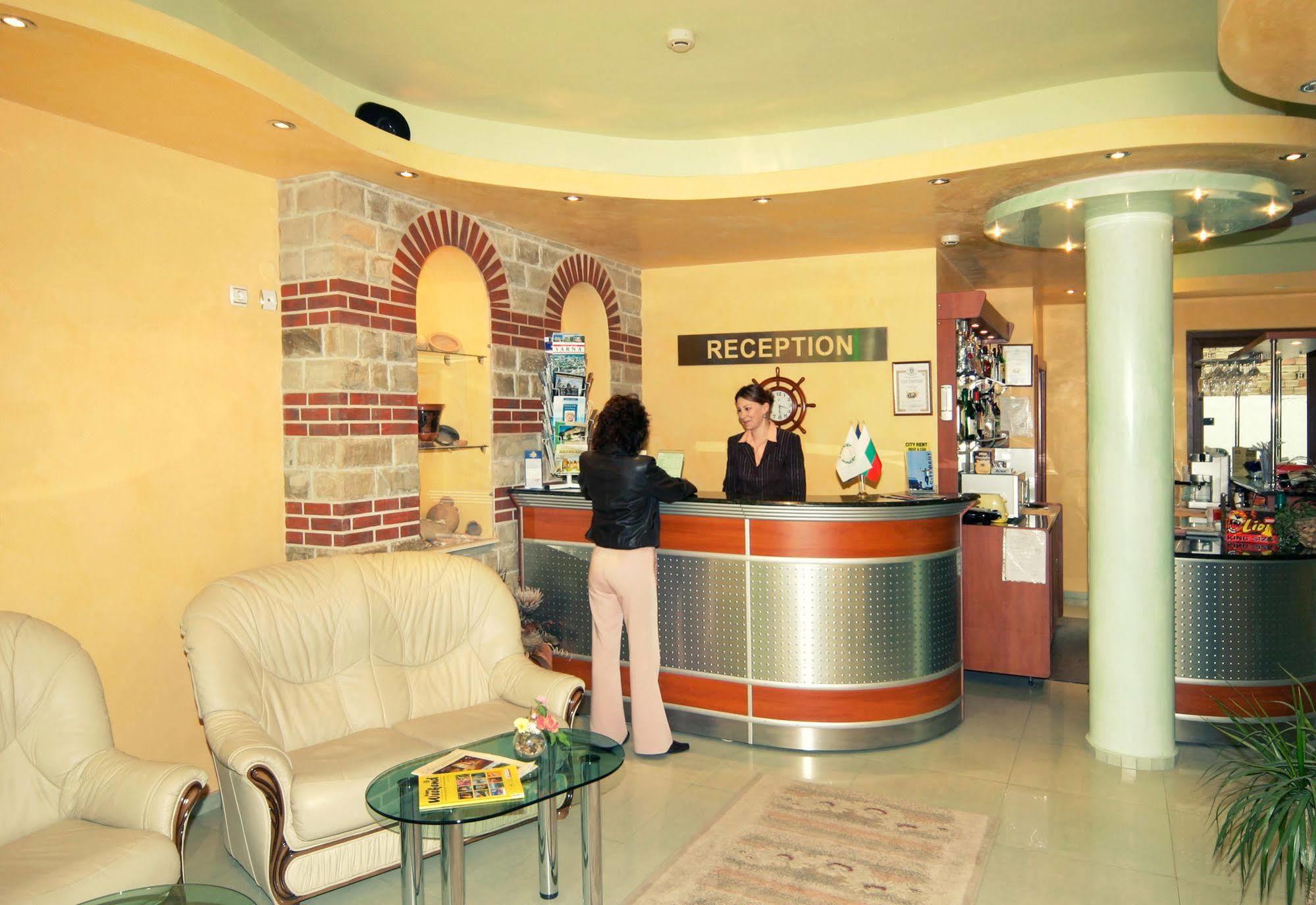 Dionis Hotel Varna Ngoại thất bức ảnh